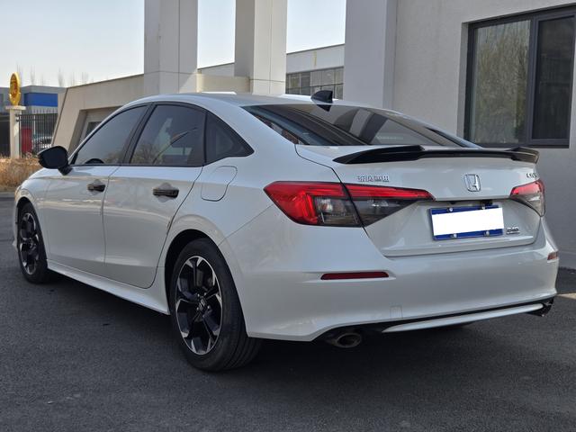 Honda Civic 2022 240TURBO CVT Dynamic – фото 7