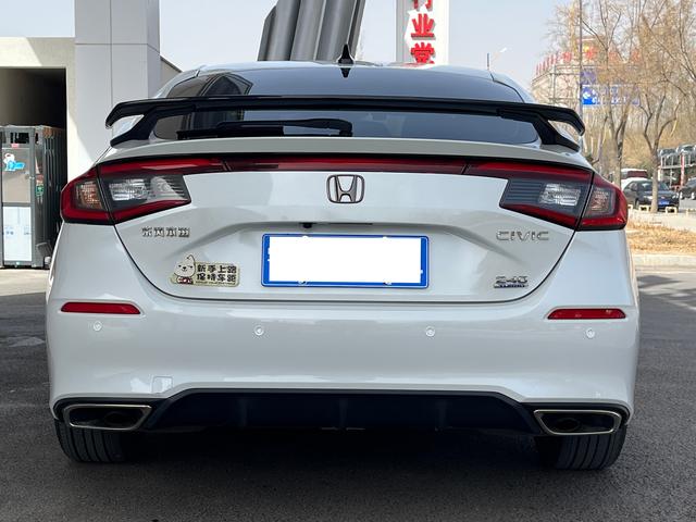 Honda Civic 2023 240TURBO CVT Dynamic – фото 8