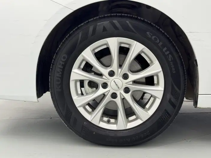 Roewe i5 2026 Model 1.5L CVT Deluxe Edition – фото 9
