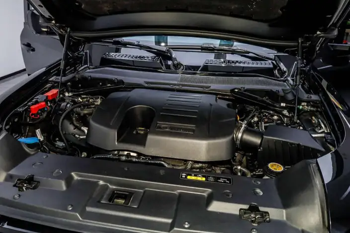 Land Rover Defender 2023 Model Facelift 110 P400 X-Dynamic HSE – фото 6