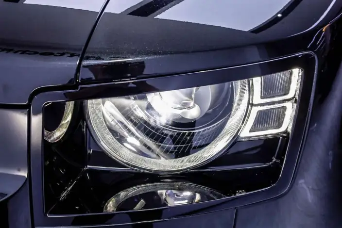 Land Rover Defender 2023 Model Facelift 110 P400 X-Dynamic HSE – фото 7