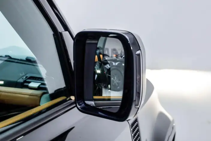 Land Rover Defender 2023 Model Facelift 110 P400 X-Dynamic HSE – фото 10