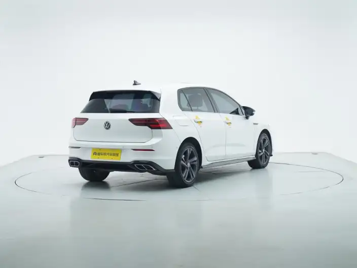 Volkswagen Golf 2023 Model 280TSI DSG R-Line Lite – фото 7