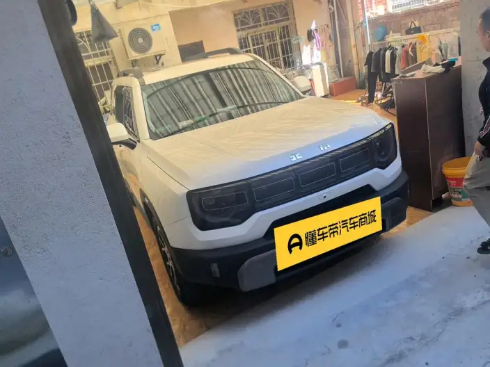 BAIC BJ30 2027 Model Traveler 1.5T DHT Hybrid Advanced version