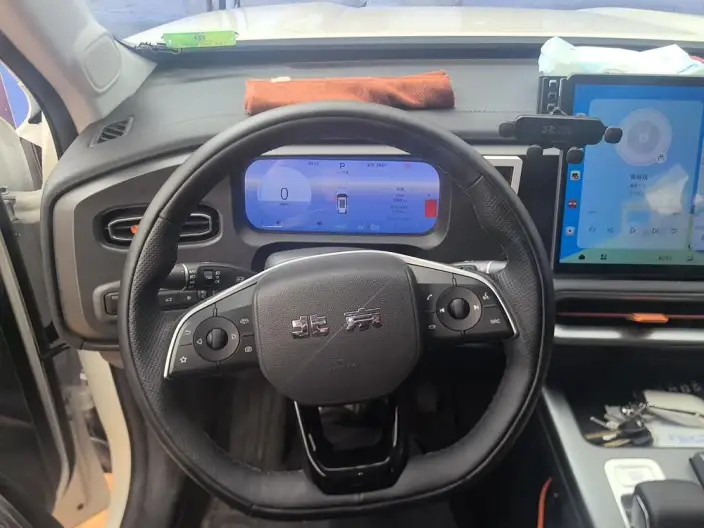 BAIC BJ30 2027 Model Traveler 1.5T DHT Hybrid Advanced version – фото 7