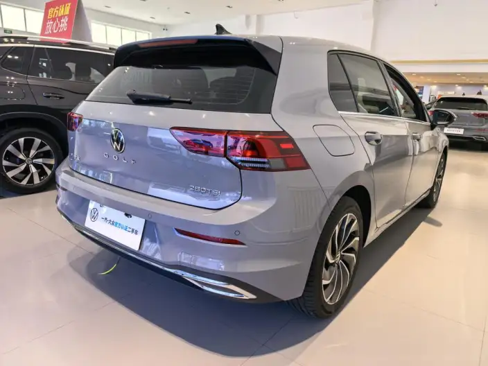 Volkswagen Golf 2023 Model Facelift 280TSI DSG Pro – фото 5