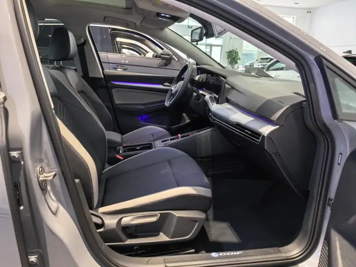 Volkswagen Golf 2023 Model Facelift 280TSI DSG Pro – фото 10
