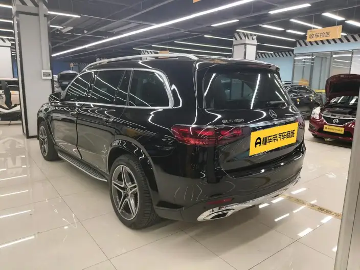 Mercedes-Benz GLS 2025 Model GLS 450 4MATIC Dynamic Model