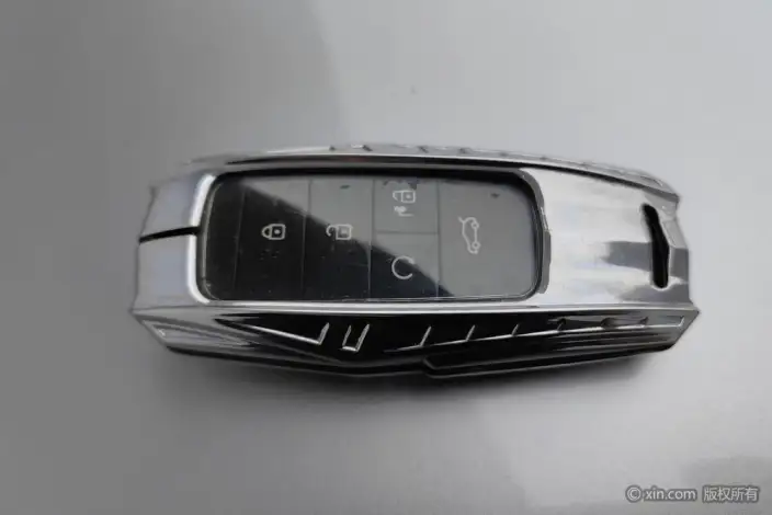 AION Y 2023 Model Plus 610 Smart collar Edition Ternary lithium – фото 6