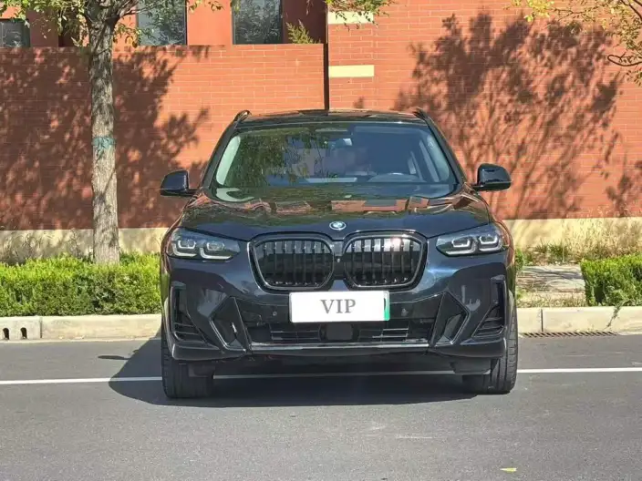 BMW iX3 2022 Model Leading Model – фото 2