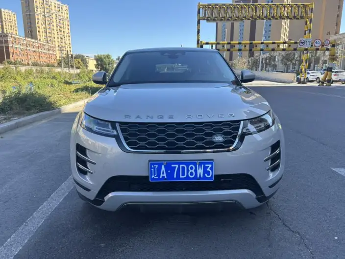 Range Rover Evoque 2022 Model Aurora L 249PS R-Dynamic Deluxe Edition – фото 2