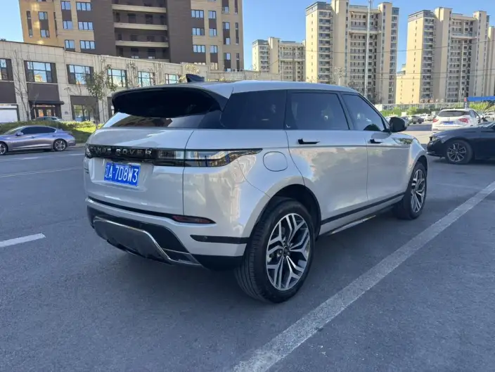 Range Rover Evoque 2022 Model Aurora L 249PS R-Dynamic Deluxe Edition – фото 7