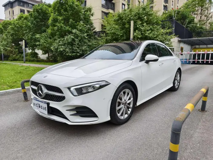 Mercedes-Benz A-class 2022 Model Facelift A 200 L Sports sedan Dynamic Edition