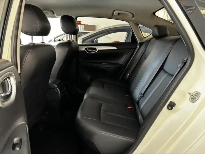 Nissan Sylphy 2021 Model Classic 1.6 XL CVT Deluxe Edition – фото 9