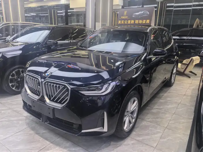 BMW X3 2025 Model xDrive25L Luxury Set – фото 1