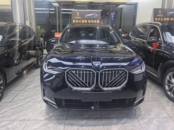 BMW X3 2025 Model xDrive25L Luxury Set – фото 2