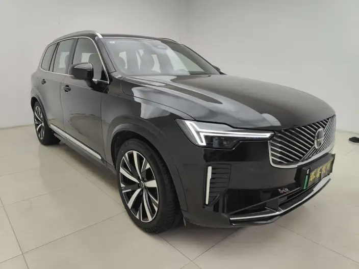 Volvo XC90 PHEV 2025 Model Facelift E Drive Hybrid T8 Long Battery Life Pro Smart Prestige Deluxe Edition 7 seat – фото 3