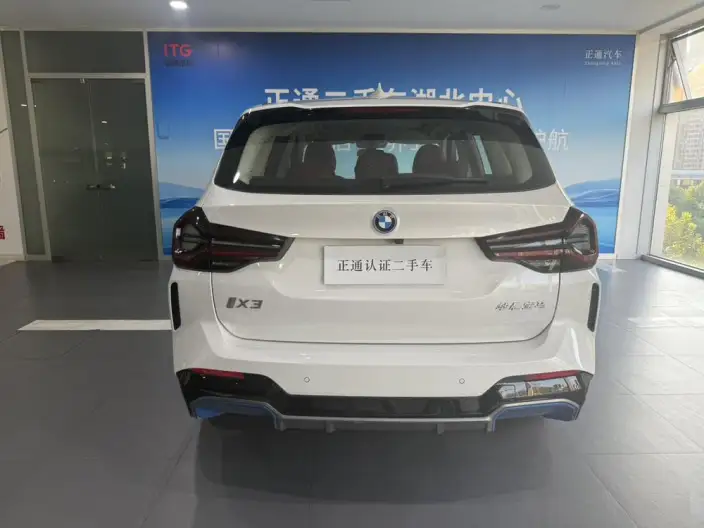 BMW iX3 2022 Model Leading Model – фото 4