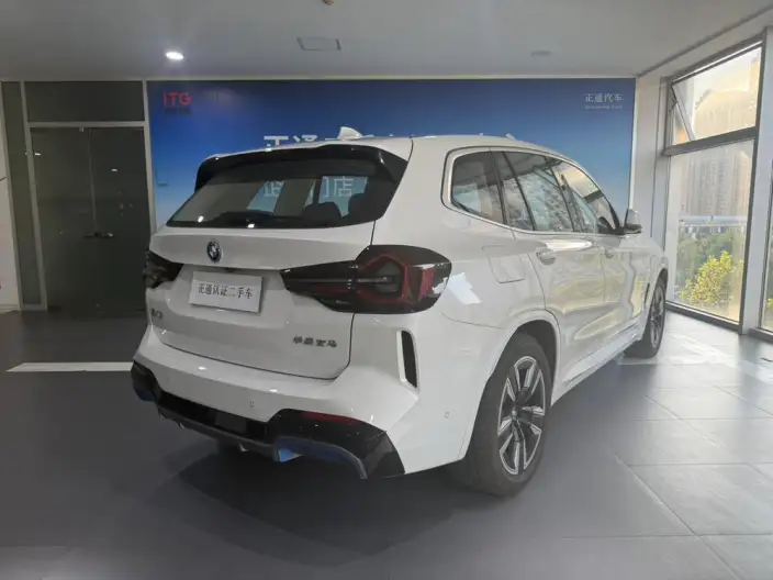 BMW iX3 2022 Model Leading Model – фото 5