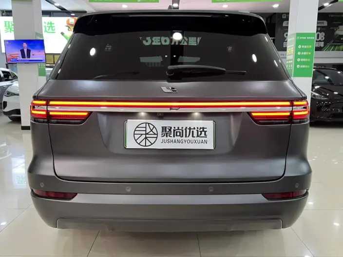 Li Auto ONE 2021 Model Extended Range 6 seat Edition – фото 5