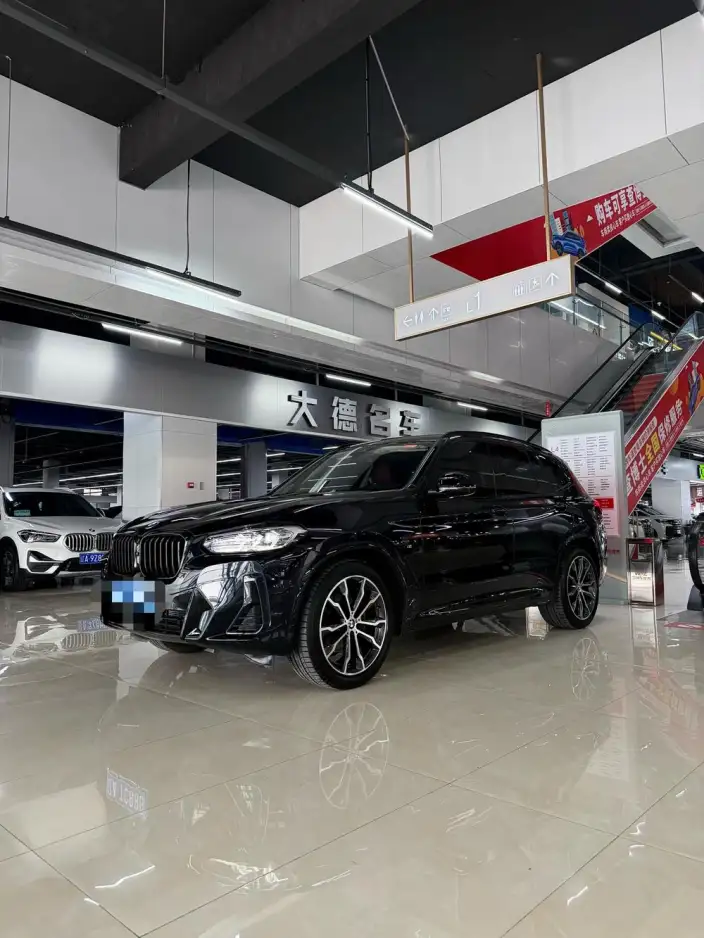 BMW X3 2023 Model xDrive30i Exclusive Model M Night Set – фото 1