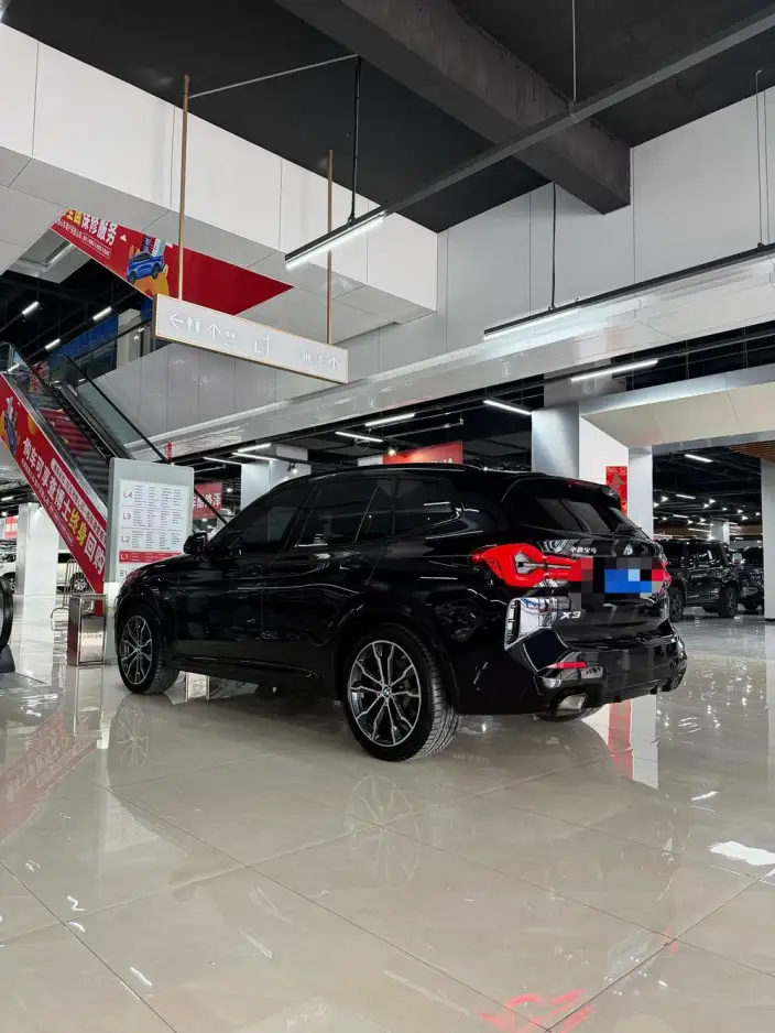 BMW X3 2023 Model xDrive30i Exclusive Model M Night Set – фото 3