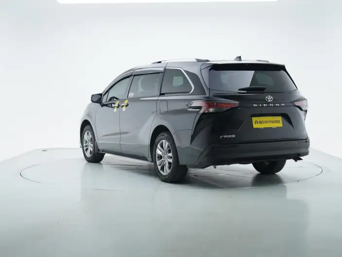 Toyota Sienna 2024 Model Hybrid 2.5L Comfort Edition – фото 5