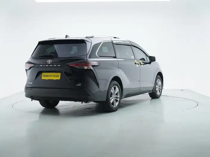 Toyota Sienna 2024 Model Hybrid 2.5L Comfort Edition – фото 7