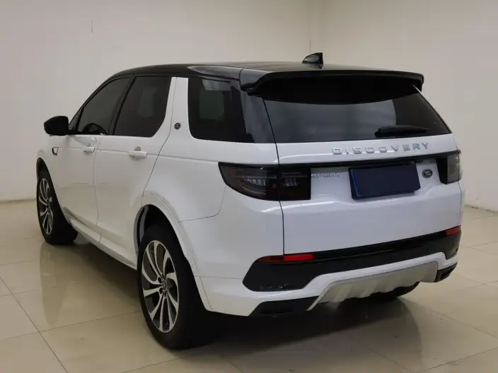 Land Rover Discovery Sport 2024 Model 249PS R-Dynamic SE Performance Technology Edition 5 seat