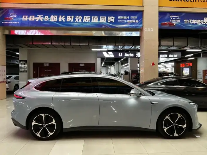 NIO ET5T 2024 Model 75kWh – фото 7