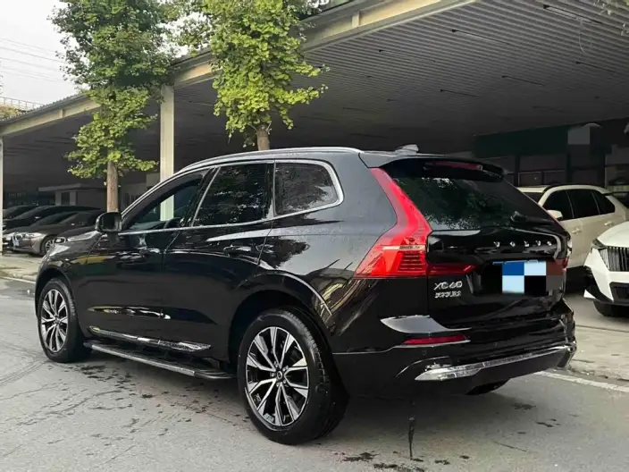 Volvo XC60 2024 Model B5 4WD Smart Range Deluxe Edition