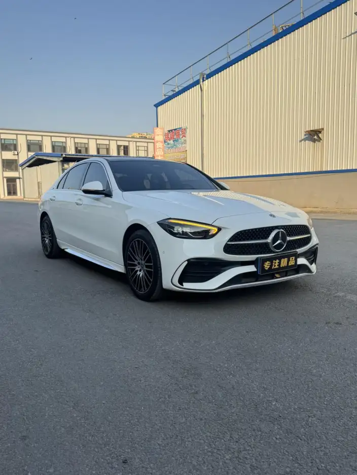 Mercedes-Benz C-Class 2022 Model C 260 L Sports Edition – фото 3