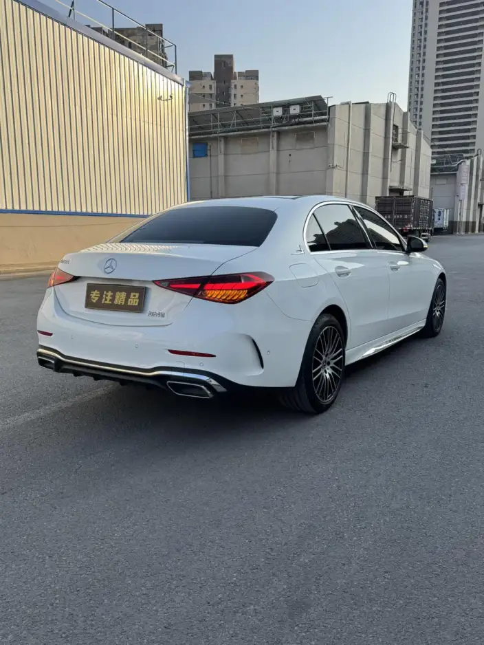 Mercedes-Benz C-Class 2022 Model C 260 L Sports Edition – фото 6