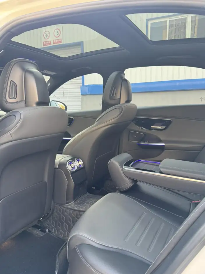 Mercedes-Benz C-Class 2022 Model C 260 L Sports Edition – фото 8