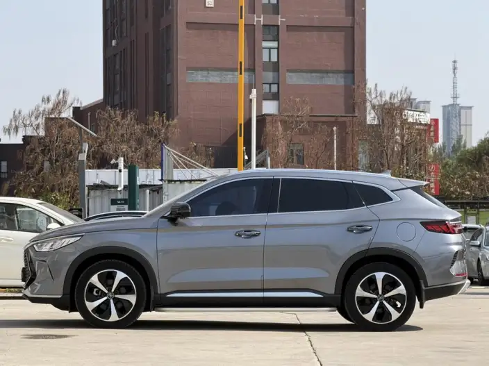 BYD Song PLUS DM 2023 Model DM-i Champion Edition 110KM Flagship PLUS – фото 4
