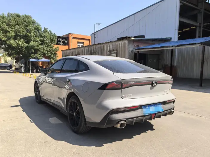 Changan UNI-V 2022 Model 1.5T Noble Model