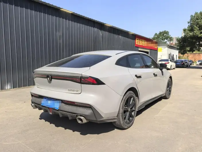 Changan UNI-V 2022 Model 1.5T Noble Model – фото 6