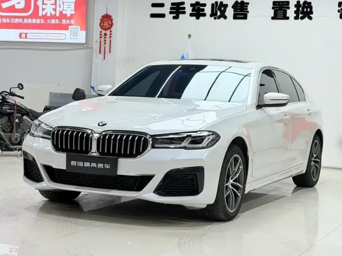 BMW 5 Series 2022 Model Facelift II 525Li M Sports Set – фото 1