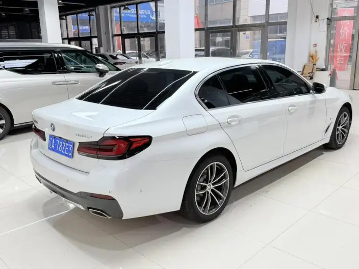 BMW 5 Series 2022 Model Facelift II 525Li M Sports Set – фото 7