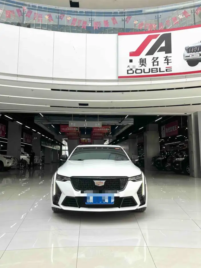 Cadillac CT4 2021 Model 28T Luxury Model