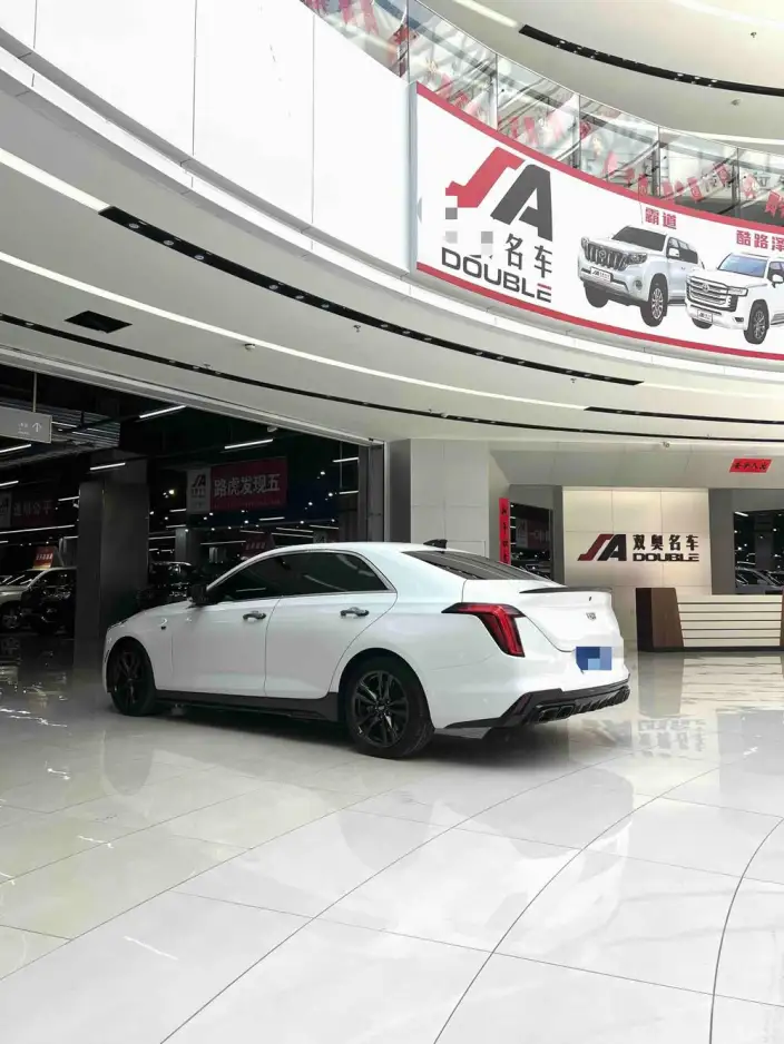 Cadillac CT4 2021 Model 28T Luxury Model