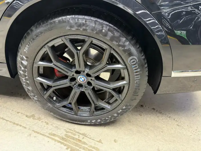 BMW X7 2023 Model xDrive40i Leading Model Luxury Set – фото 7