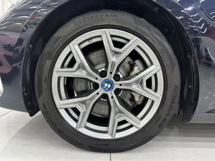 BMW i3 2022 Model eDrive35L – фото 6