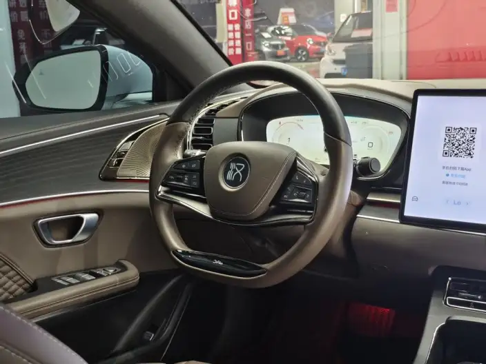 BYD Han DM 2023 Model DM-i Champion Edition 121KM Exclusive Model – фото 9