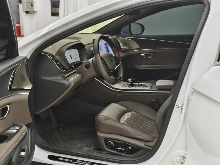 BYD Han DM 2023 Model DM-i Champion Edition 121KM Exclusive Model – фото 10