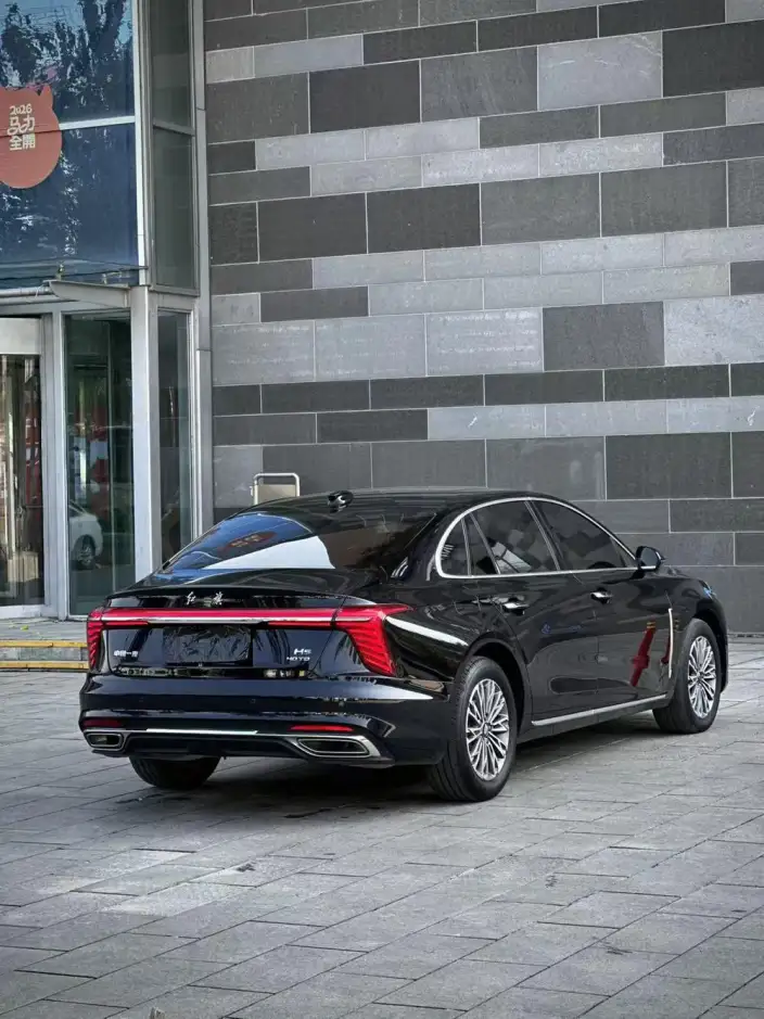 Hongqi H5 2023 Model 2.0T Automatic Smart Flag Enjoy Edition – фото 6