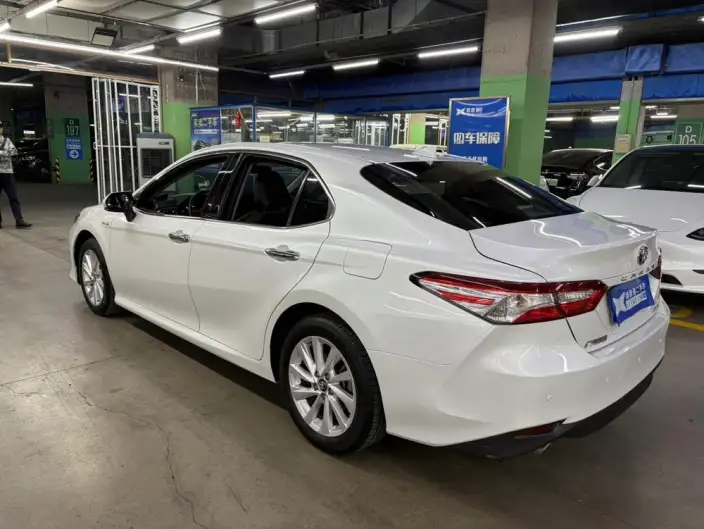 Toyota Camry 2021 Model Hybrid 2.5HGVP Leading version