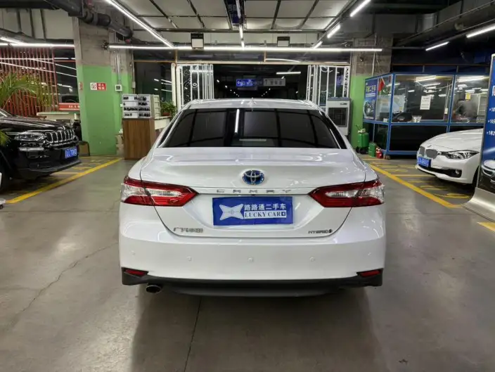 Toyota Camry 2021 Model Hybrid 2.5HGVP Leading version – фото 5