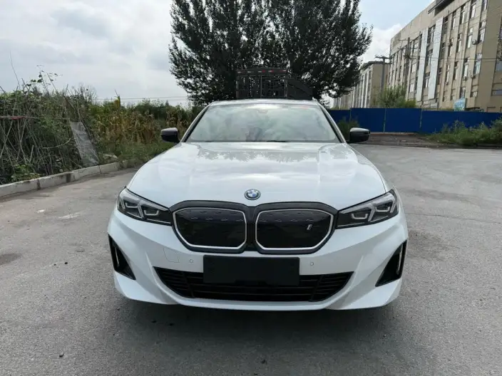 BMW i3 2023 Model eDrive40L Night Set – фото 2