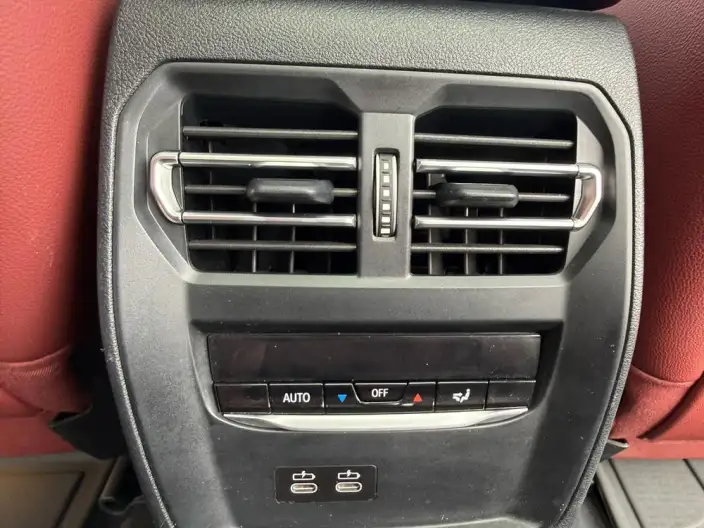 BMW i3 2023 Model eDrive40L Night Set – фото 10